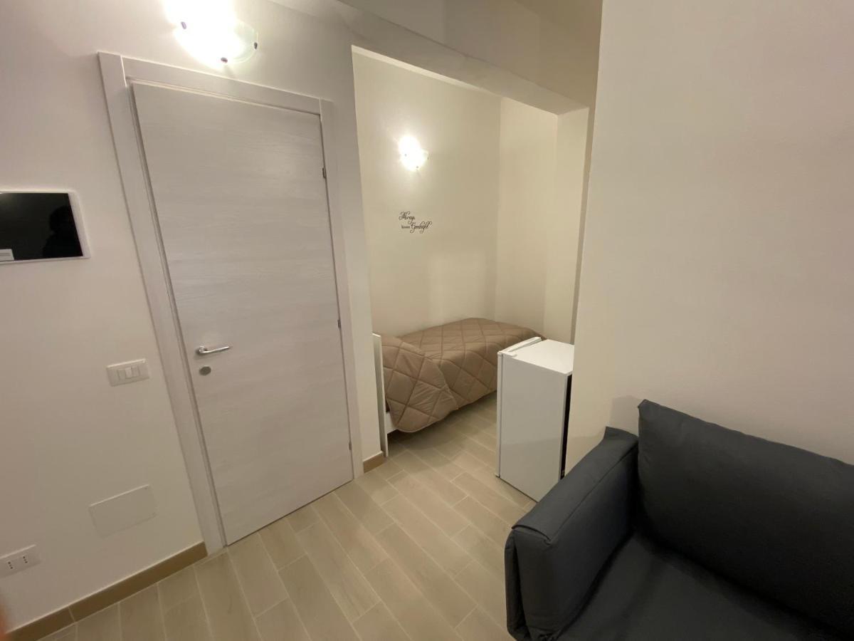 In Centro Rooms Vicino Cefalu Self-Chek-In Campofelice Di Roccella Exterior foto